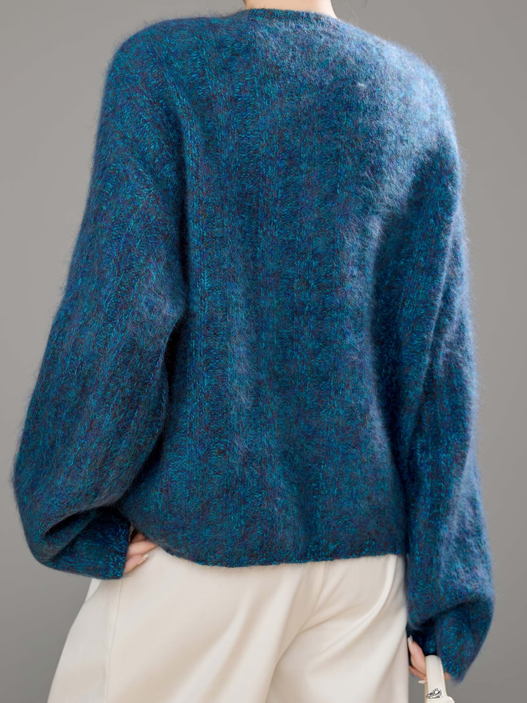 Brushed Ribbed Cashmere V-Neck Jumper