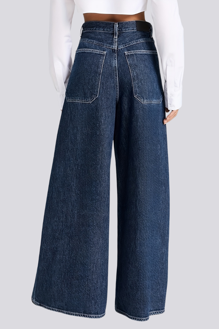 Women’s Wide-Leg Jeans with Button Fastening and High Waist
