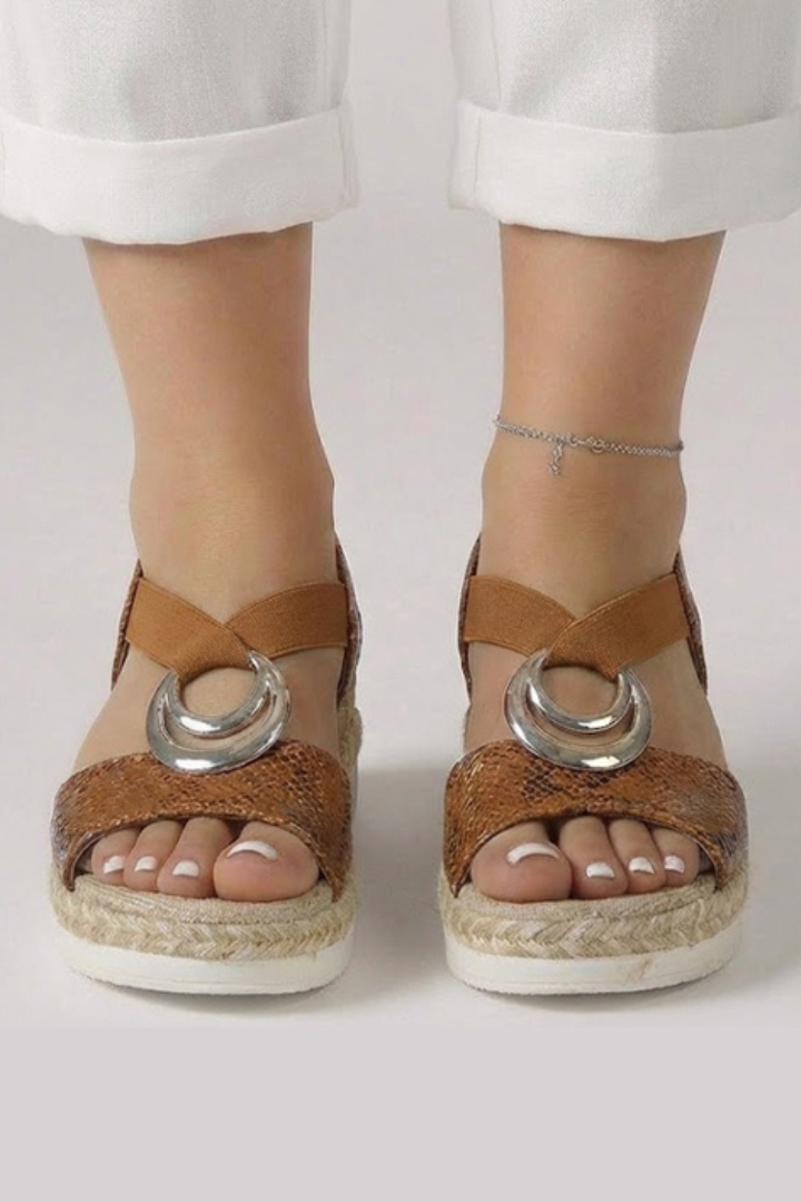 Women’s Sandals with Open Toe and Metal Ring Straps