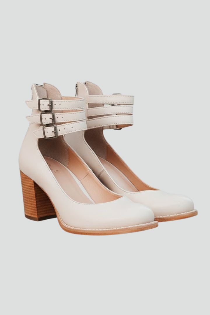 Women’s Heeled Shoes with Straps and Closed Round Toe