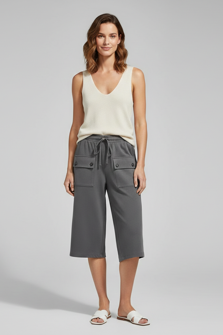 Women’s Knee Length Shorts with Elastic Waist and Pockets