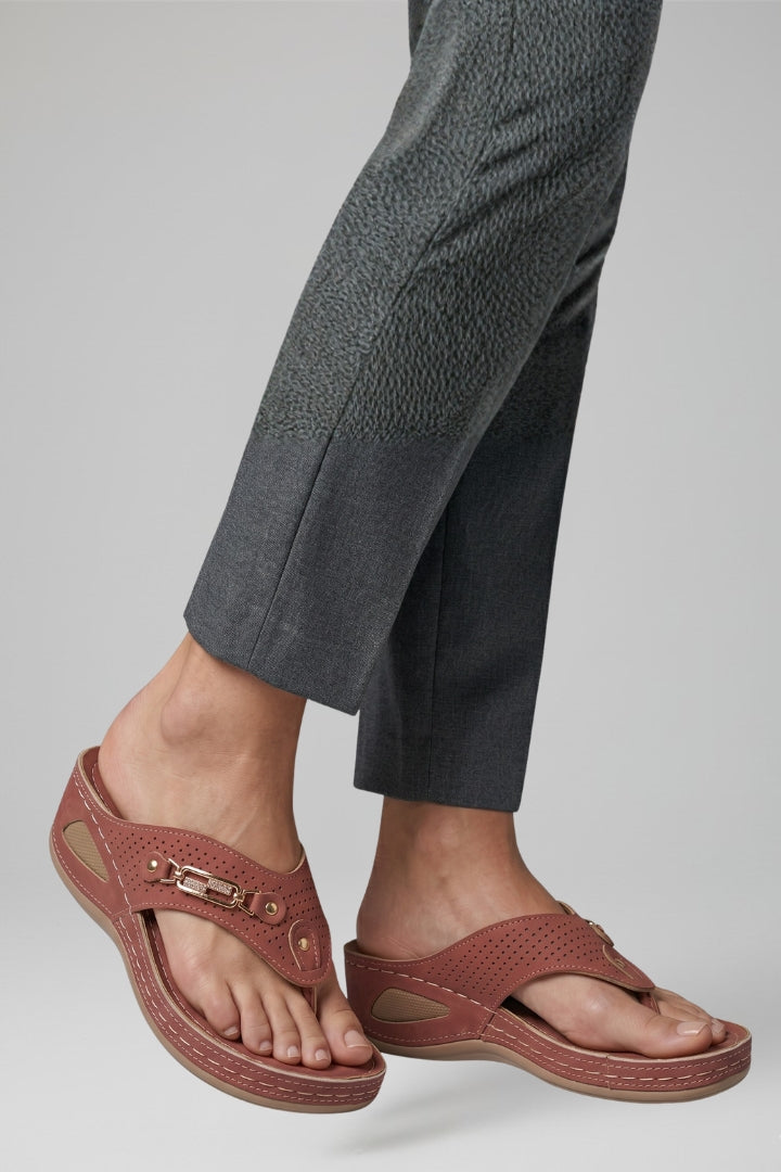 Women's Sandals with Adjustable Straps and Cushioned Sole