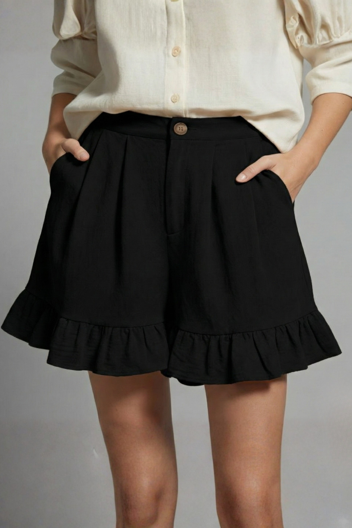 Women’s Shorts with Elastic Waist and Wide Legs