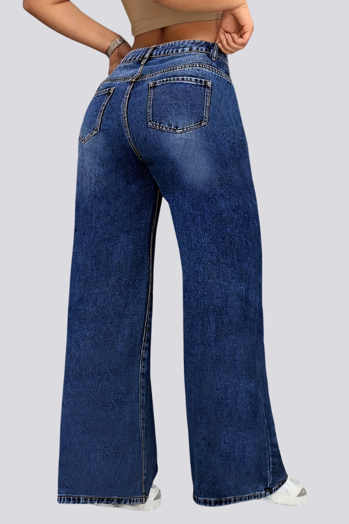 Women’s Straight-Leg Jeans with Button Fastening and Wide Legs