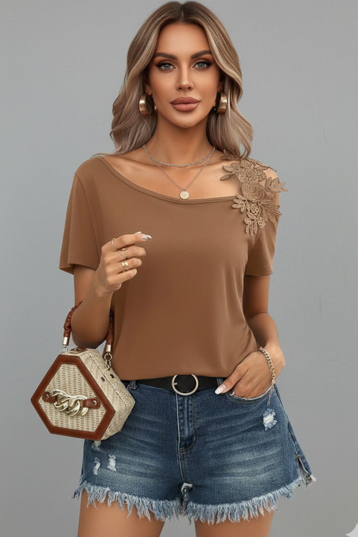 Women’s T-Shirt with Cold Shoulder and Floral Applique