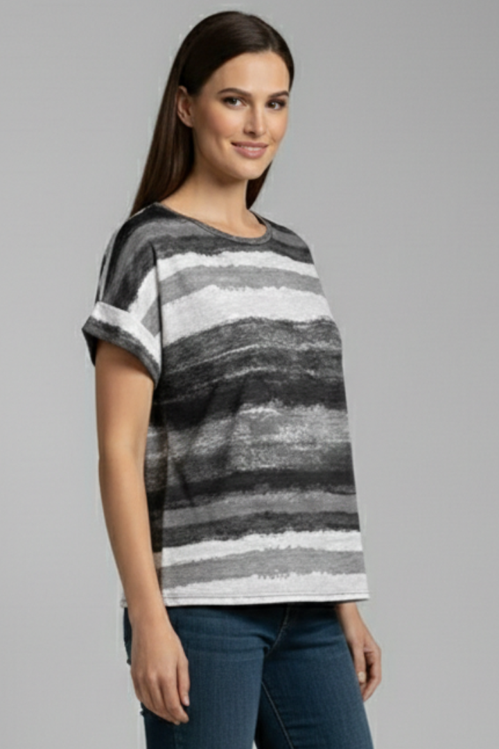 Women’s T-Shirt with Round Neckline and Printed Surface
