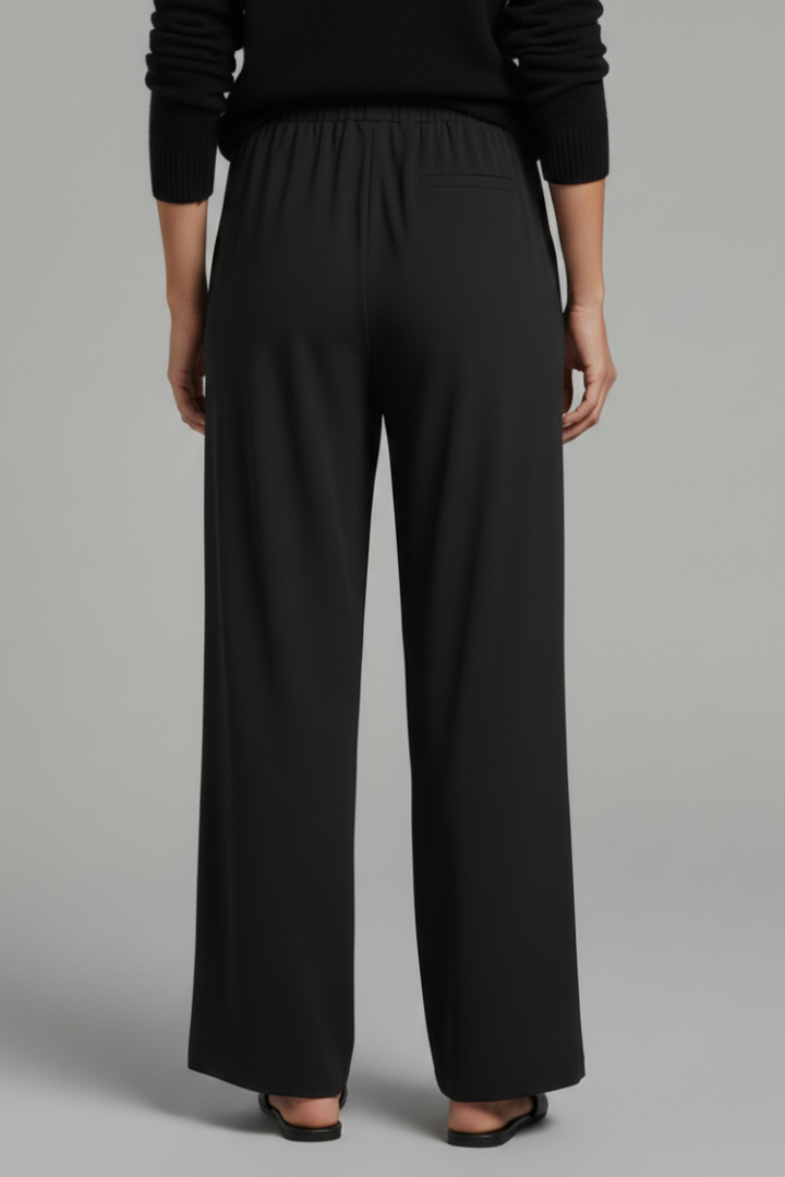 Women’s Trousers with Drawstring Waist and Side Pockets