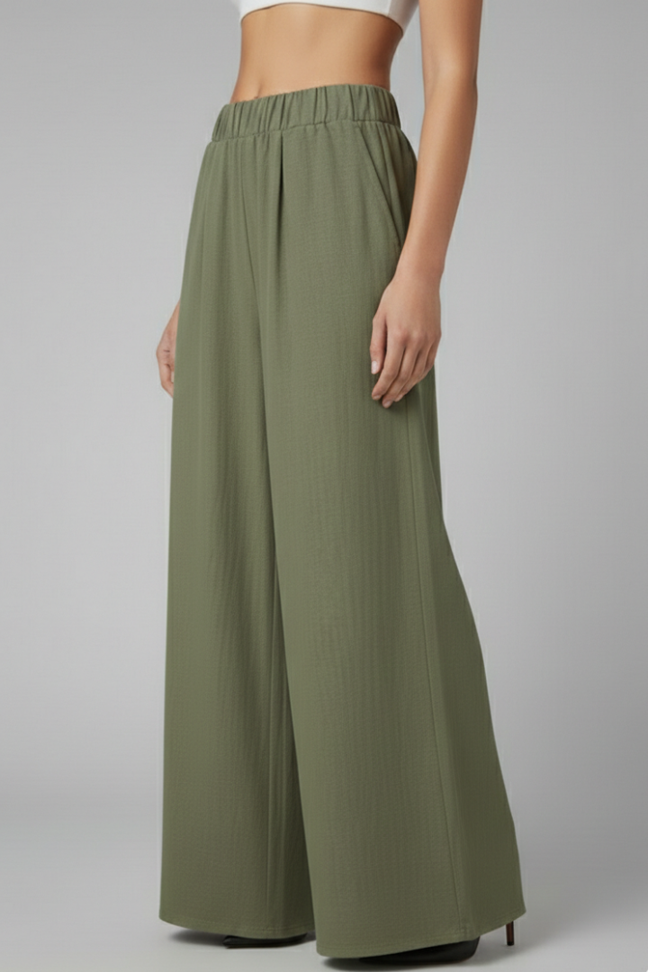 Women’s Trousers with Elastic Waist and Side Pockets