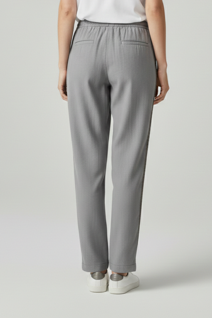 Women’s Trousers with Side Buttons and Straight Legs