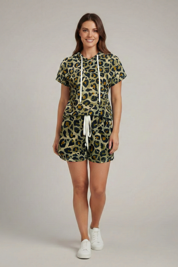 Women’s Two-Piece Set with Hooded Top and Elastic Shorts