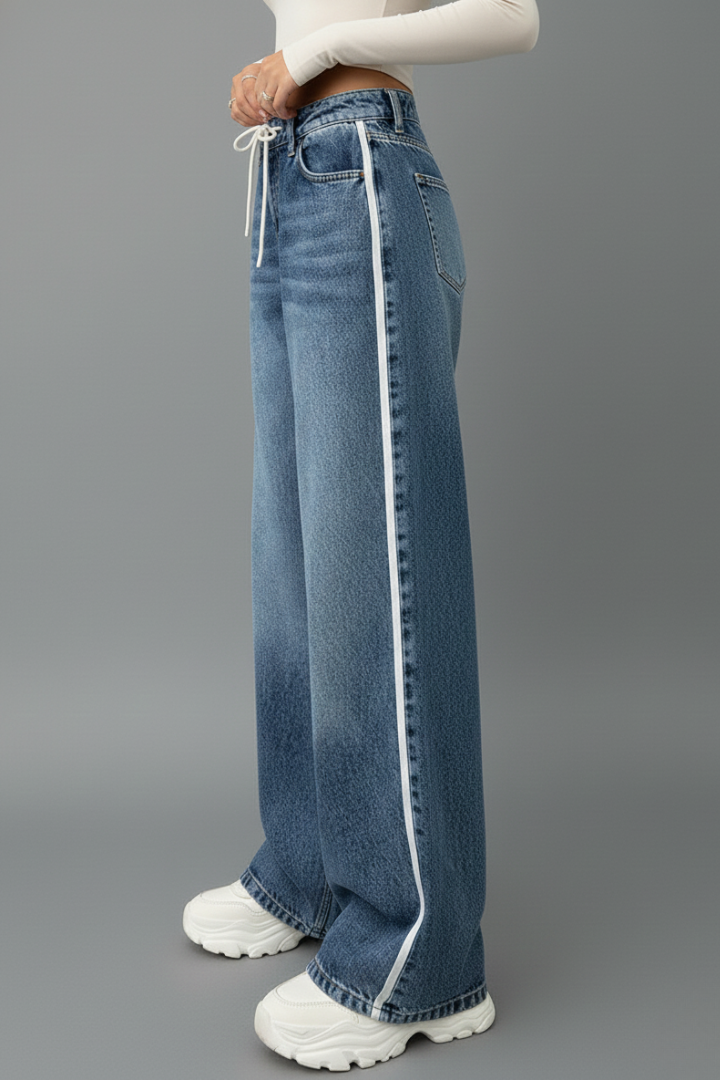 Women’s Wide-Leg Jeans with Drawstring Waist and Side Stripe