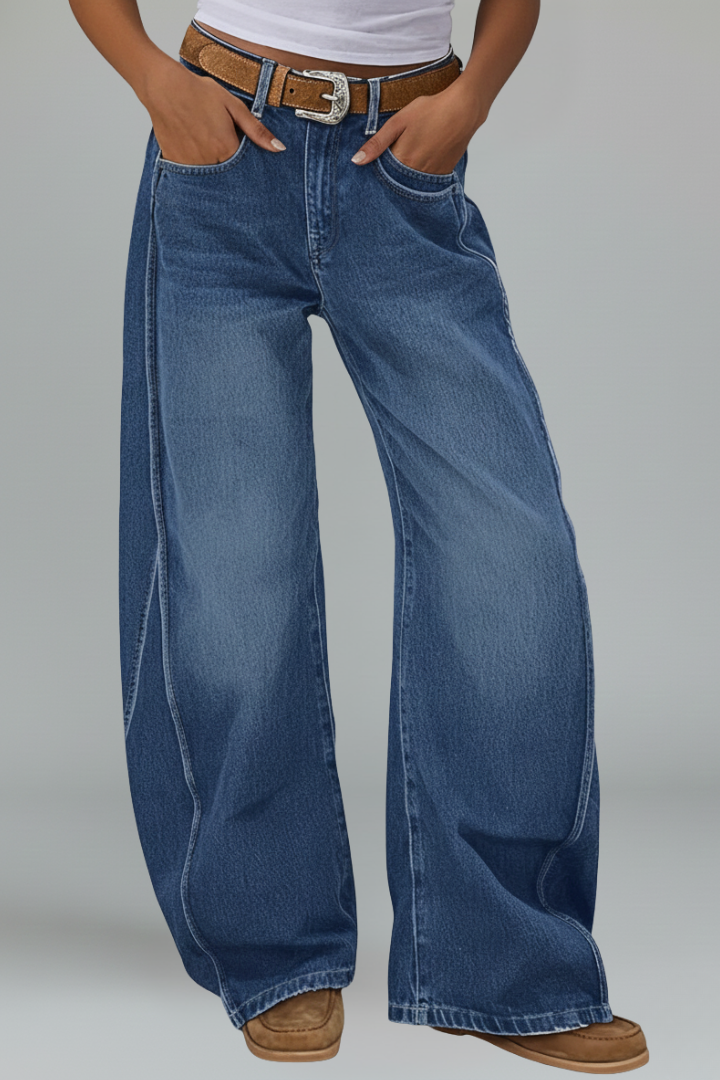 Women’s Wide-Leg Jeans with Front Fastening and Pockets