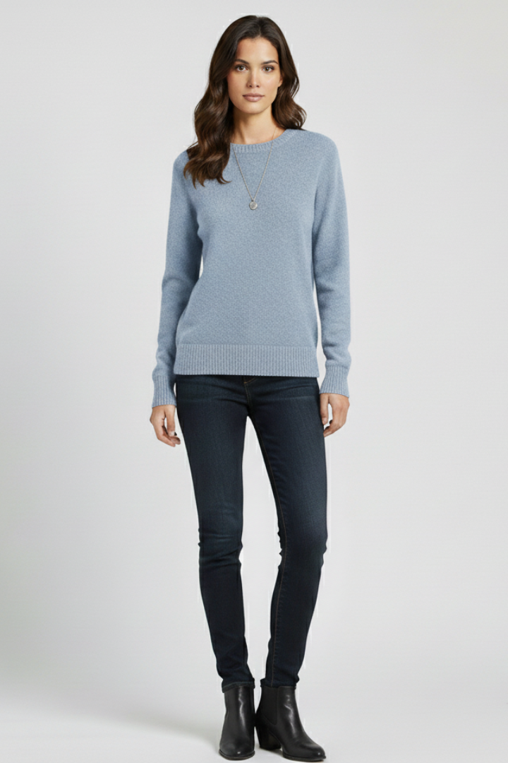 Women’s knitted sweater with round neckline and ribbed hem