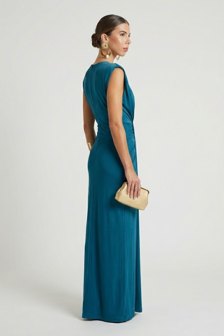 Women’s Maxi Dress with Elongated Shape